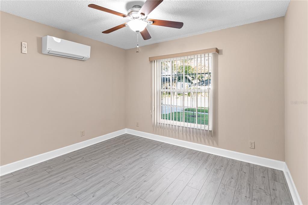 1929 Valencia Way Clearwater, FL 33764 - Photo 20 of 56