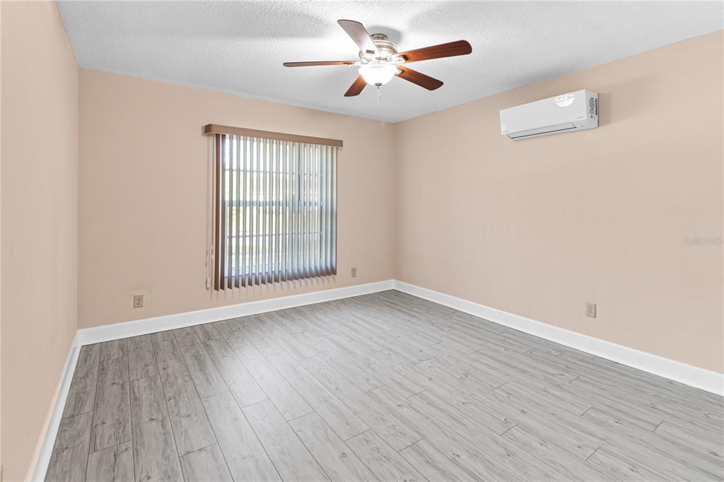 1929 Valencia Way Clearwater, FL 33764 - Photo 23 of 56