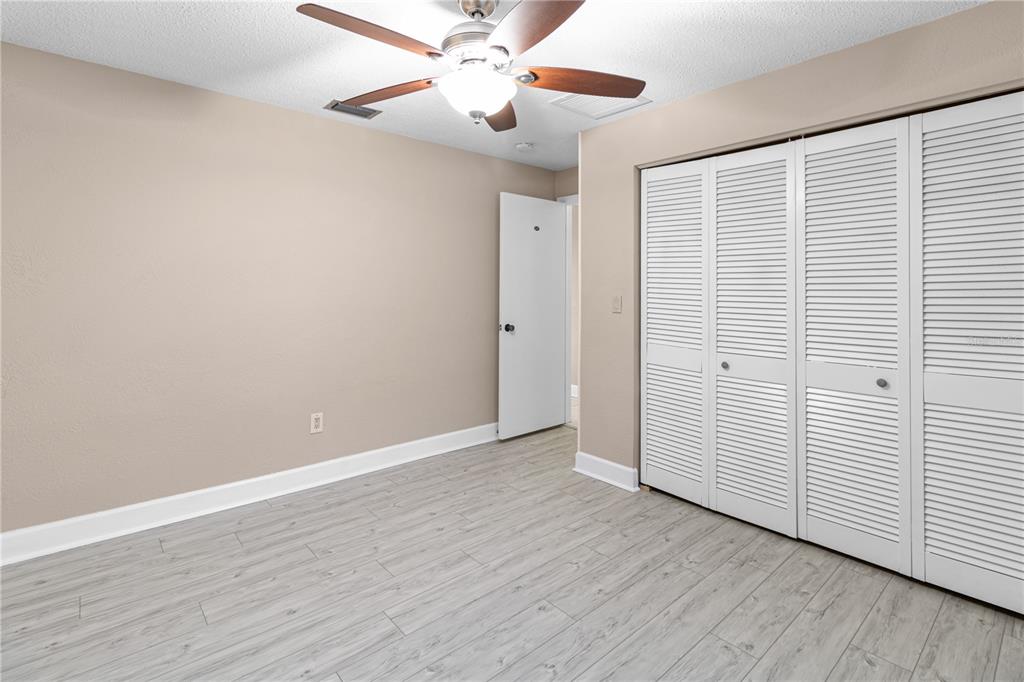 1929 Valencia Way Clearwater, FL 33764 - Photo 31 of 56