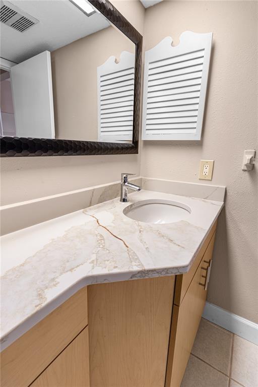 1929 Valencia Way Clearwater, FL 33764 - Photo 45 of 56