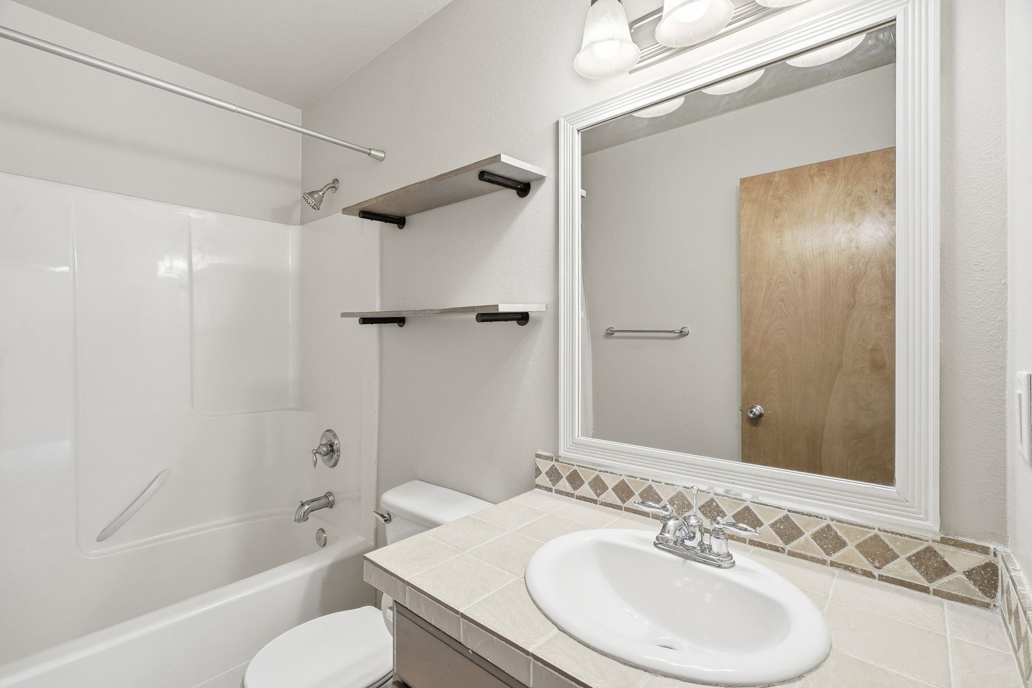 1623 West Tieton Avenue Spokane, WA 99208 - Photo 16 of 31