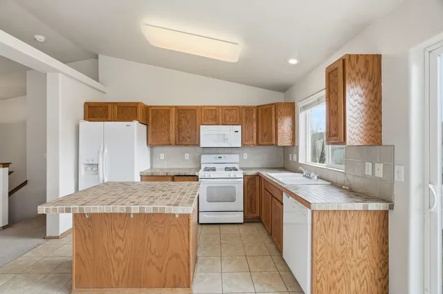 $389,000 | 1623 West Tieton Avenue, Spokane, WA 99208