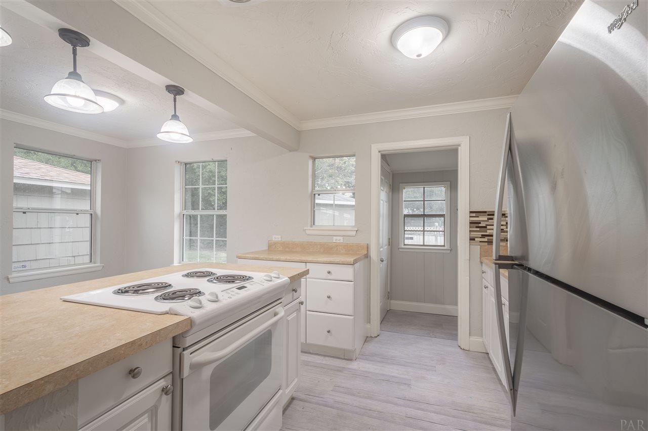 1000 Rue Max Street Pensacola, FL 32507 - Photo 8 of 32 Gallery Image 8
