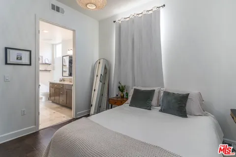 $675,000 | 130 North Garden Street, Unit 1103, Ventura, CA 93001