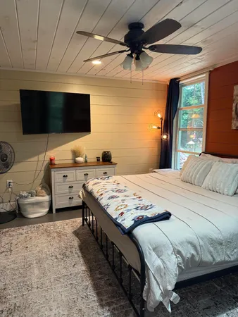 $359,900 | 4115 West 108th Street, Grant, MI 49327