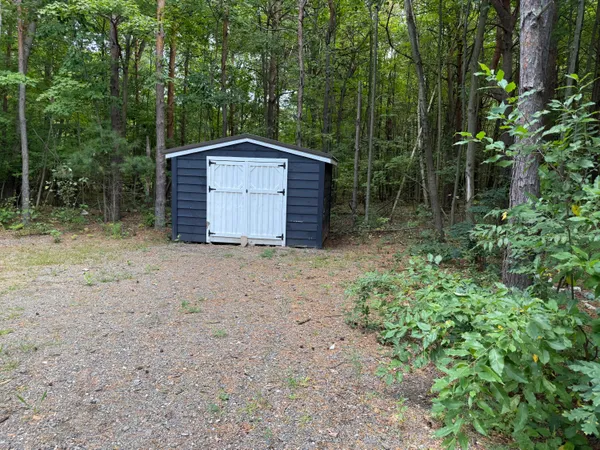 $359,900 | 4115 West 108th Street, Grant, MI 49327