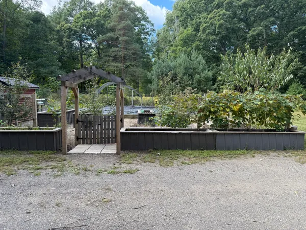 $359,900 | 4115 West 108th Street, Grant, MI 49327