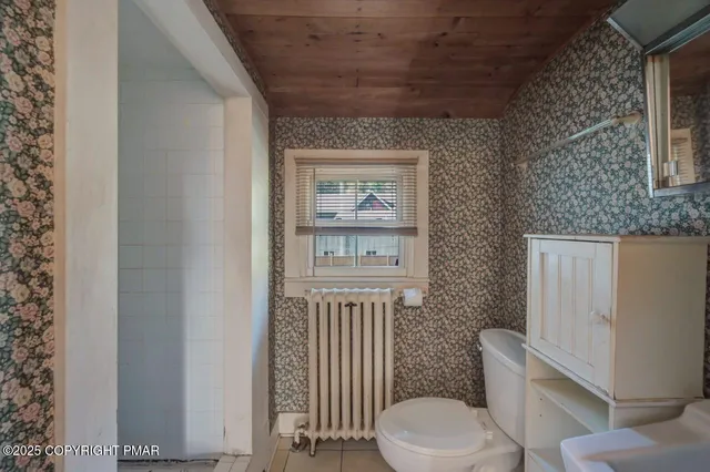 $399,900 | 111 Worthington Street, East Stroudsburg, PA 18301