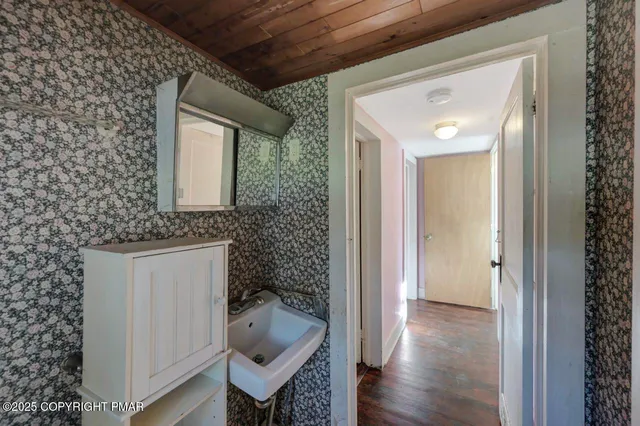 $399,900 | 111 Worthington Street, East Stroudsburg, PA 18301