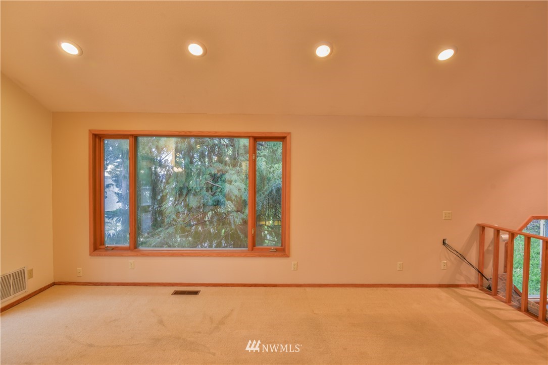 3046 North Shore Road Bellingham, WA 98226 - Photo 16 of 24 Gallery Image 16
