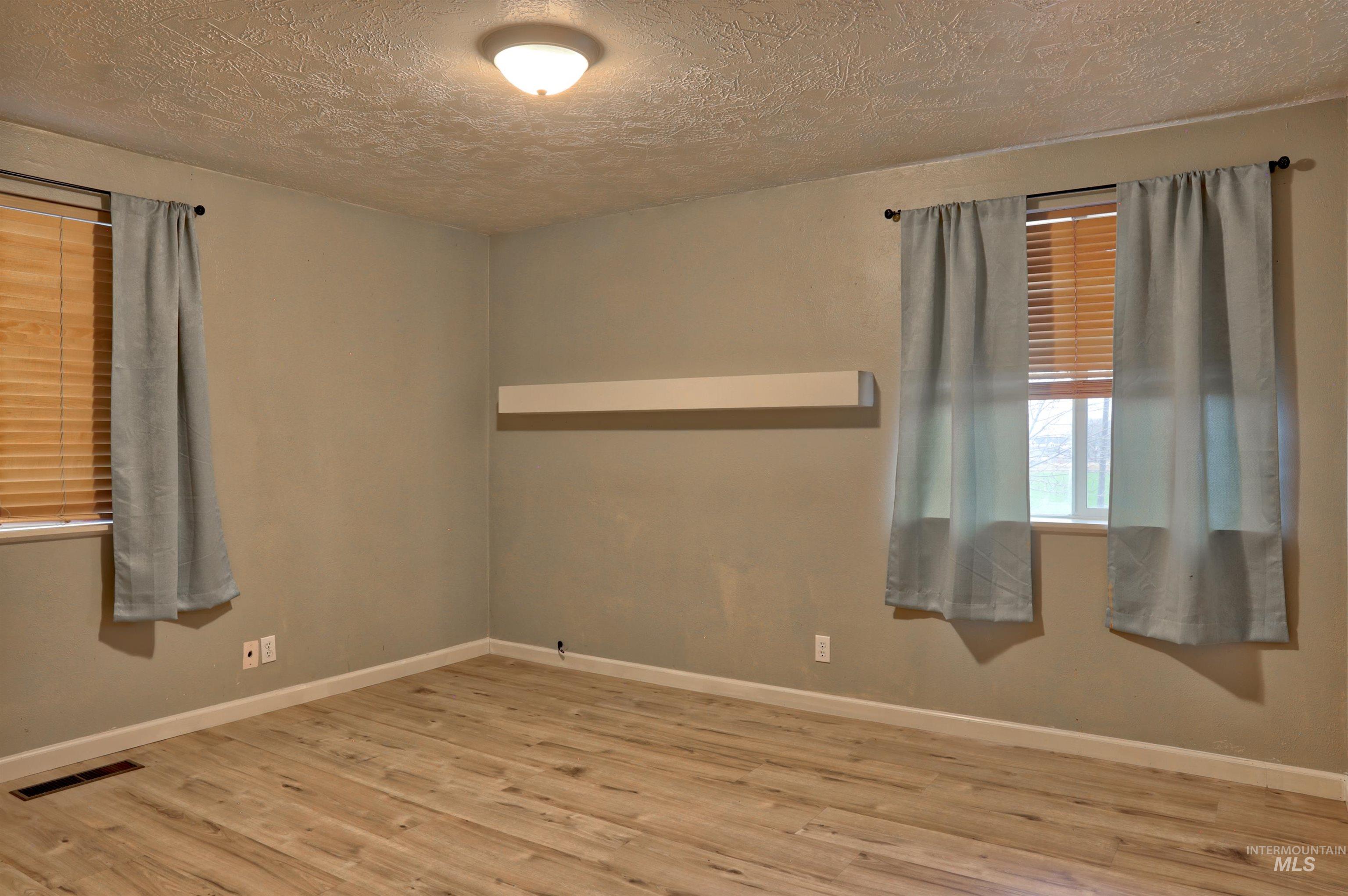 526 Ridge Drive Nampa, ID 83686 - Photo 13 of 21