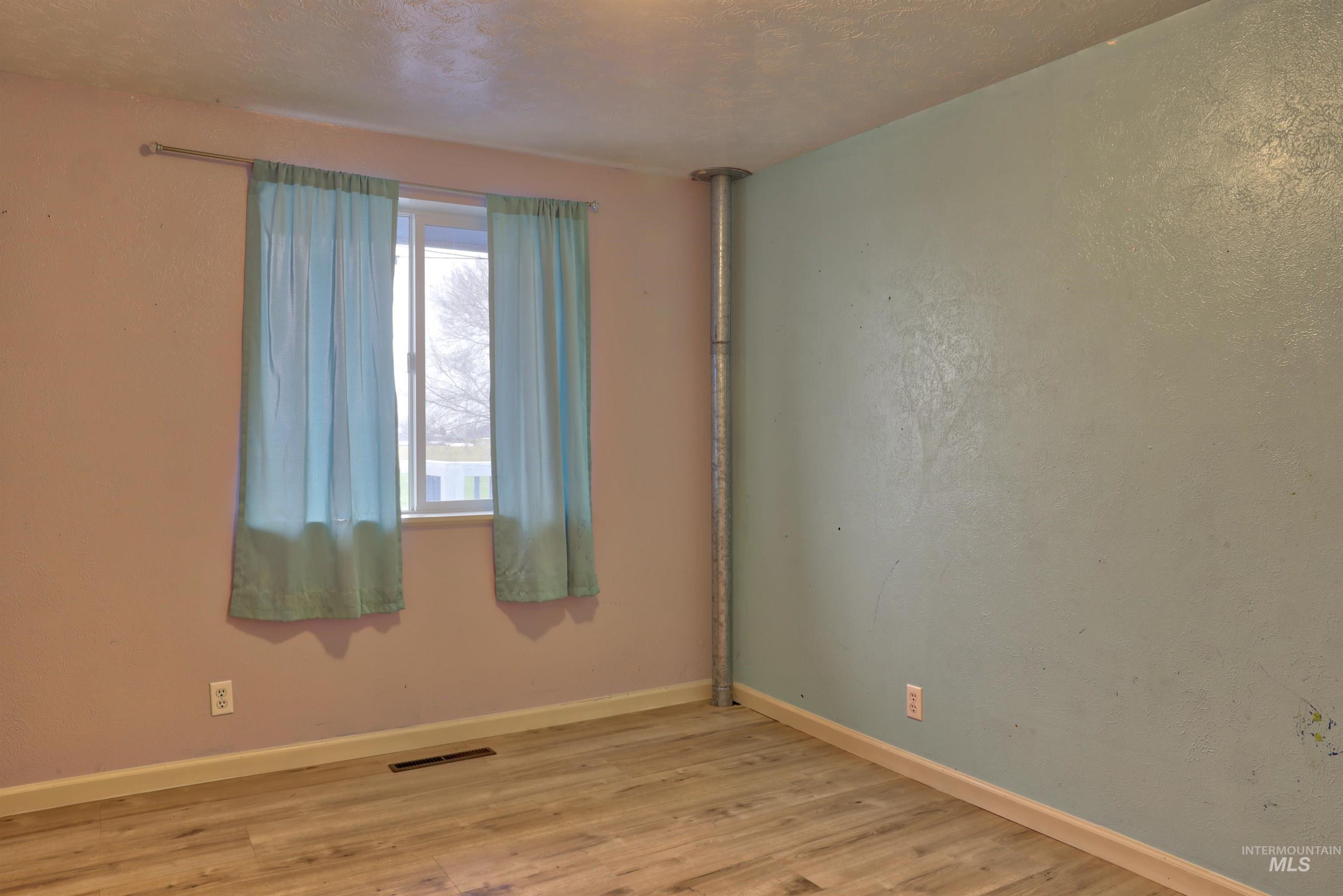 526 Ridge Drive Nampa, ID 83686 - Photo 14 of 21