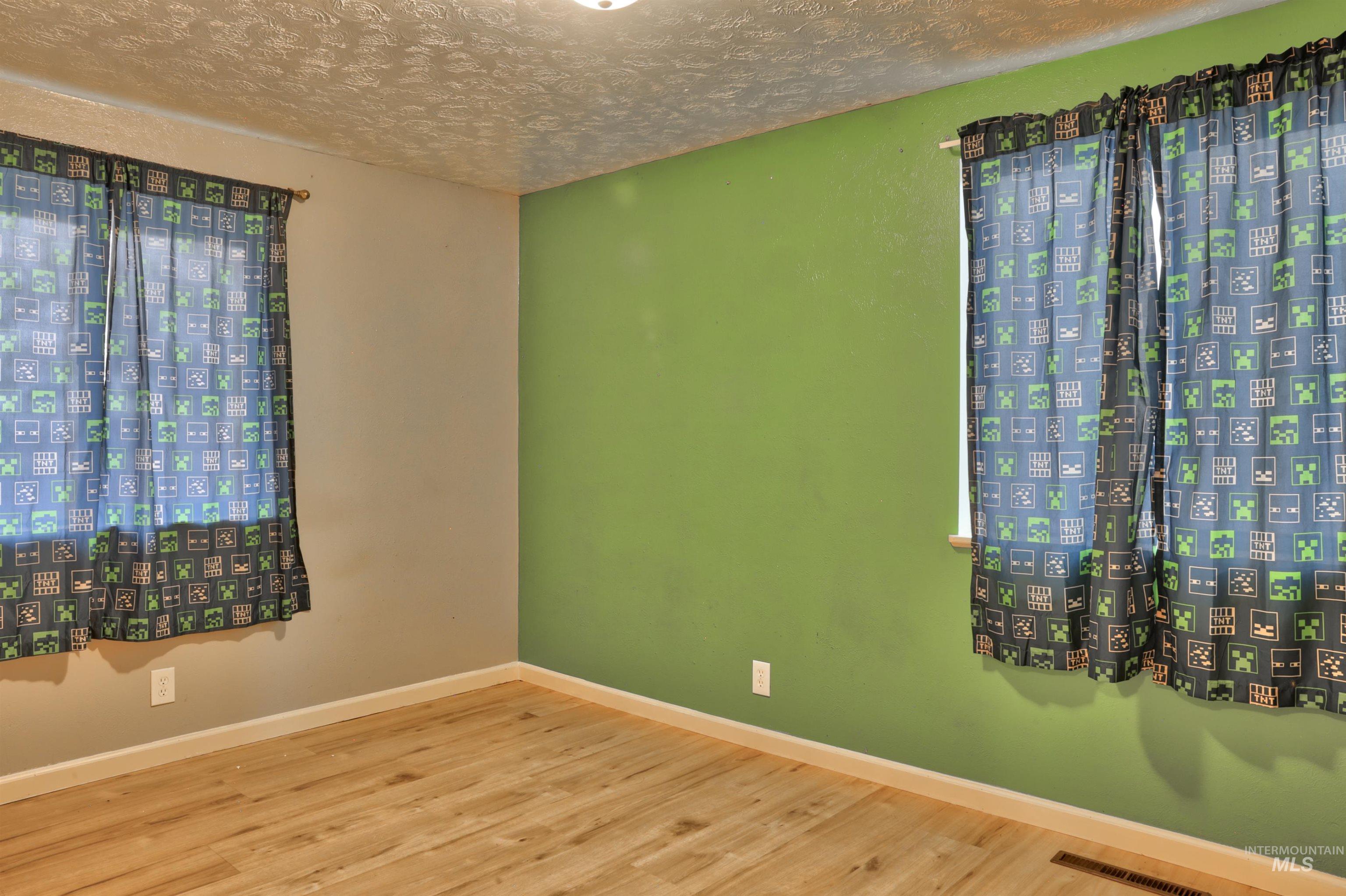 526 Ridge Drive Nampa, ID 83686 - Photo 15 of 21