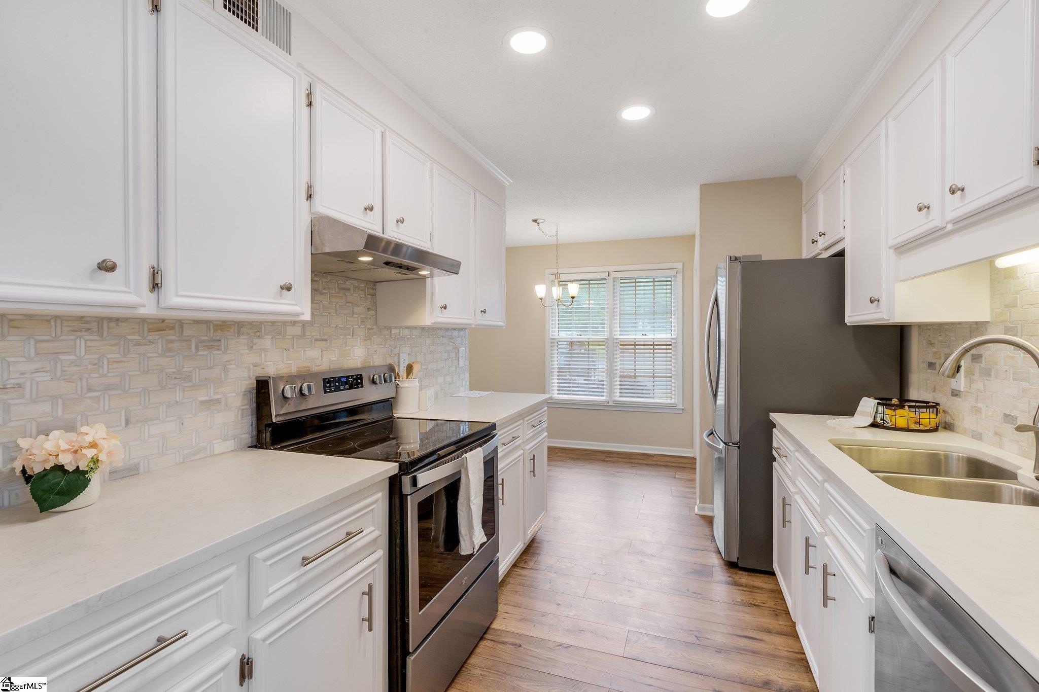 2001 Pelham Road, Unit 16 Greenville, SC 29615 - Photo 13 of 40