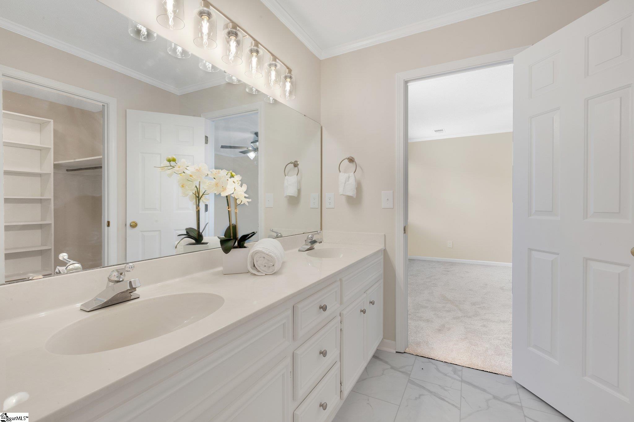 2001 Pelham Road, Unit 16 Greenville, SC 29615 - Photo 27 of 40