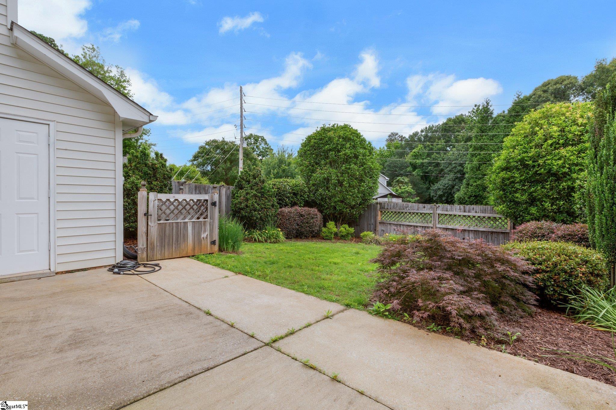 2001 Pelham Road, Unit 16 Greenville, SC 29615 - Photo 35 of 40