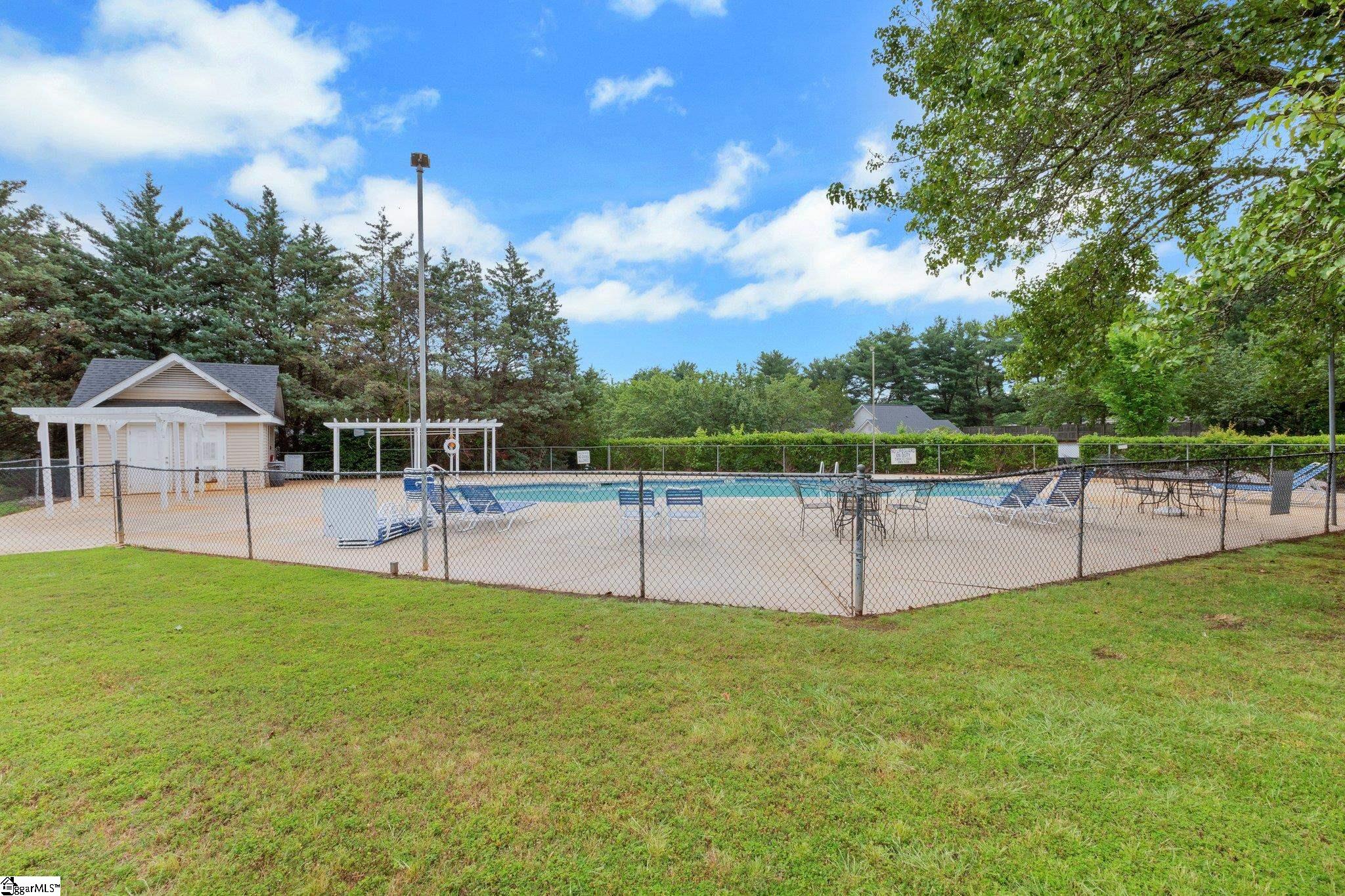 2001 Pelham Road, Unit 16 Greenville, SC 29615 - Photo 38 of 40