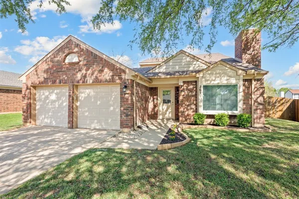 $450,000 | 2621 Bayberry Lane, Euless, TX 76039