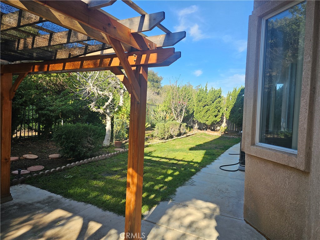 820 Shepard Crest Drive Corona, CA 92882 - Photo 16 of 18