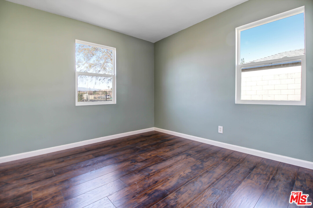 9676 Webb Street Riverside, CA 92509 - Photo 12 of 13 Gallery Image 12