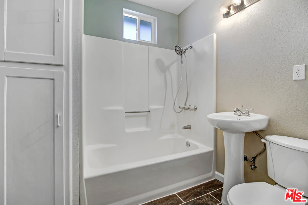 9676 Webb Street Riverside, CA 92509 - Photo 13 of 13 Gallery Image 13