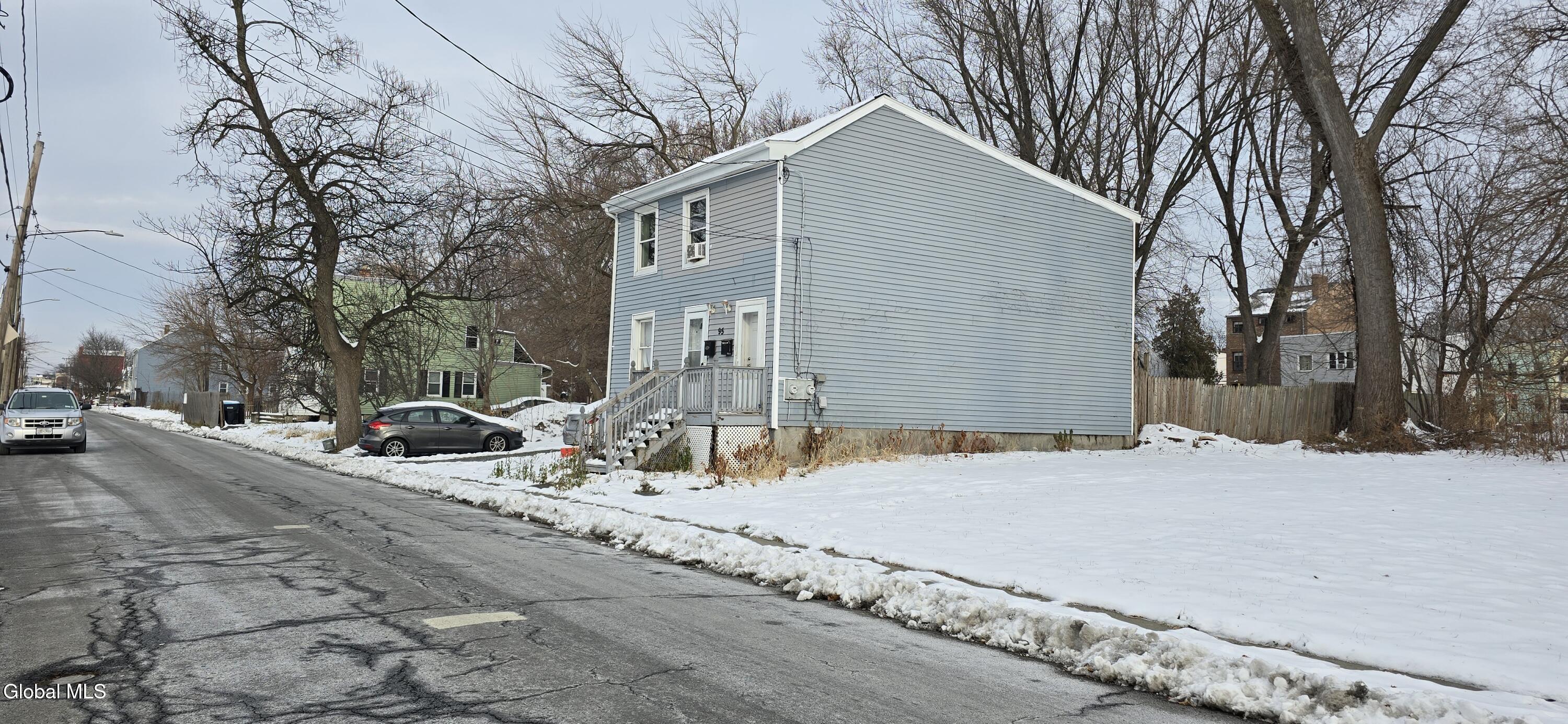95 3rd Street Albany, NY 12210 - Photo 6 of 54 Front-4
