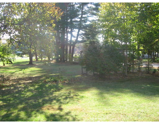 16 Pease Road East Longmeadow, MA 01028 - Photo 3 of 7 Gallery Image 3