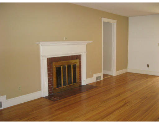 16 Pease Road East Longmeadow, MA 01028 - Photo 6 of 7 Gallery Image 6