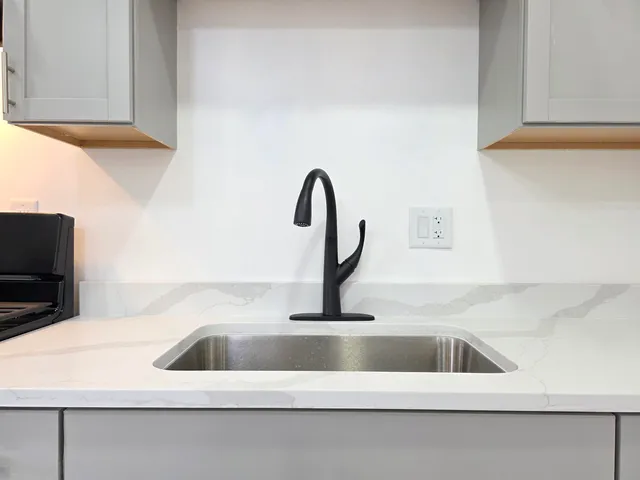 a close view of sink and tap