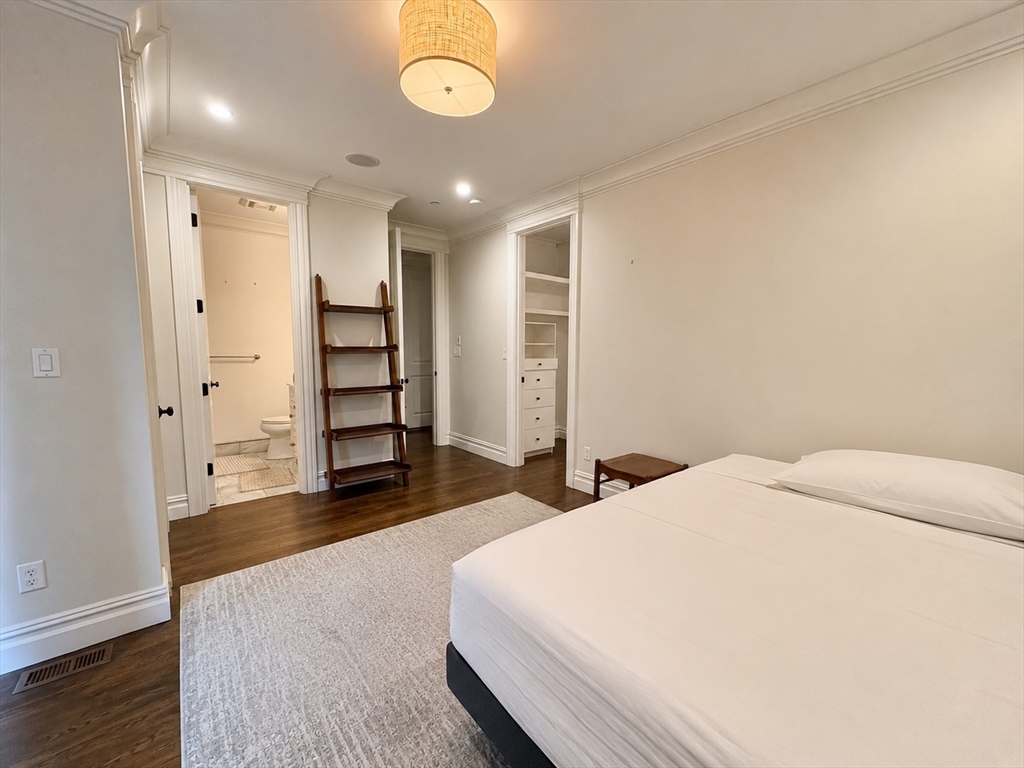 3 M Street, Unit 2 Boston, MA 02127 - Photo 10 of 20