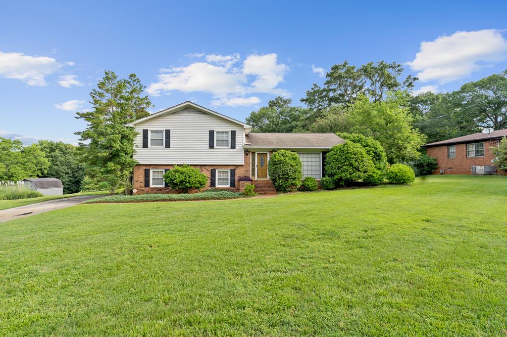3014 Old Easley Bridge Road Greenville, SC 29611 - Photo 1 of 32