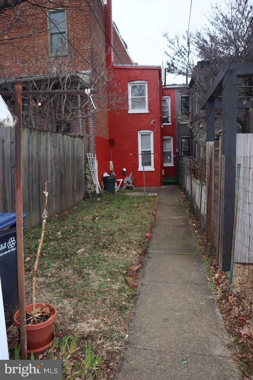 1111 C Street Northeast Washington, DC 20002 - Photo 18 of 18