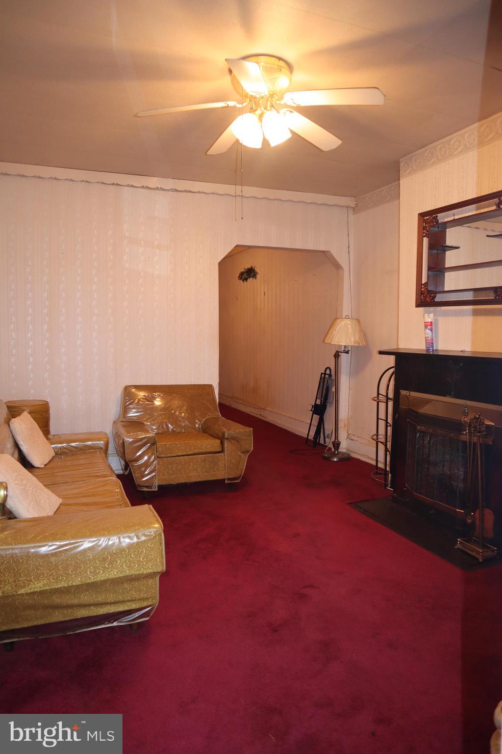 1111 C Street Northeast Washington, DC 20002 - Photo 3 of 18