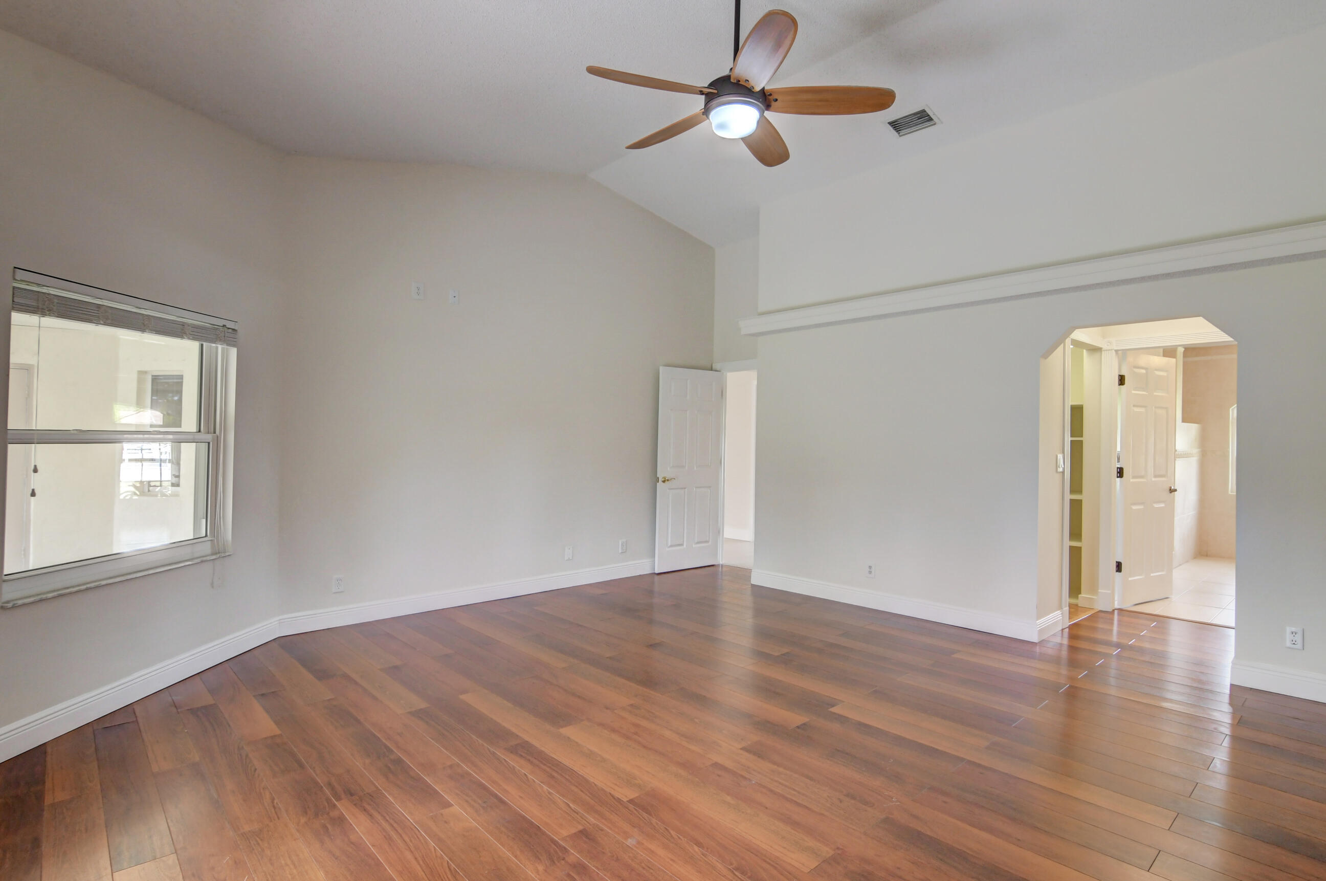 15576 86th Road North Loxahatchee, FL 33470 - Photo 37 of 59 Spacious Master