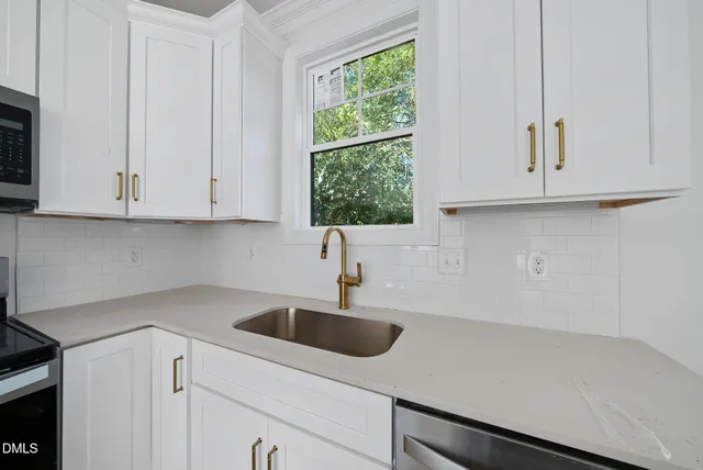 $950,000 | 5023 Pine Trail Drive, Durham, NC 27712