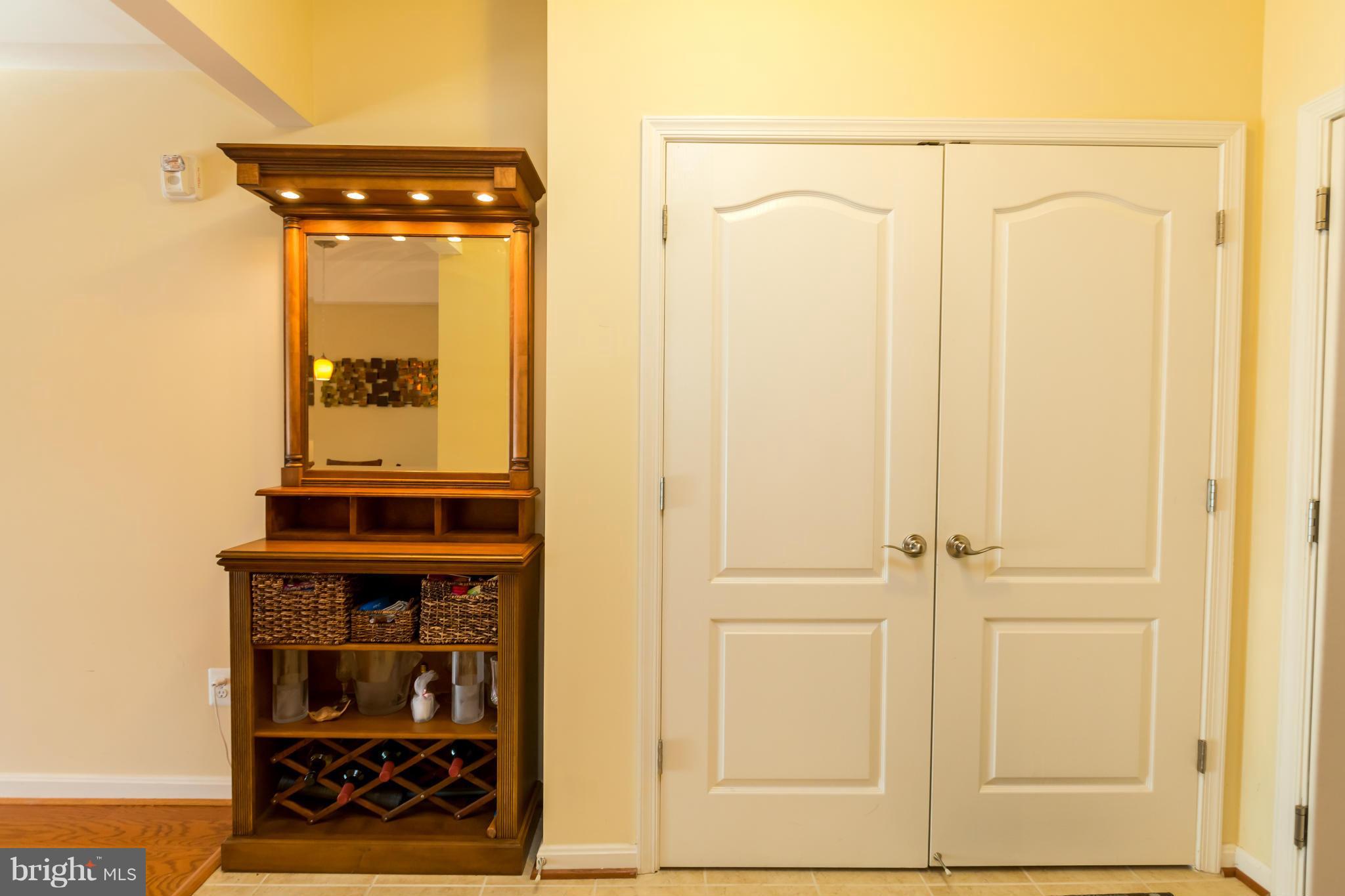 8800 Bosley Road, Unit 408 Ellicott City, MD 21043 - Photo 4 of 29 Interior (General)