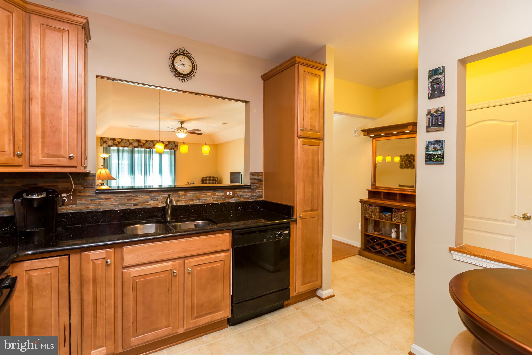 8800 Bosley Road, Unit 408 Ellicott City, MD 21043 - Photo 8 of 29 Kitchen