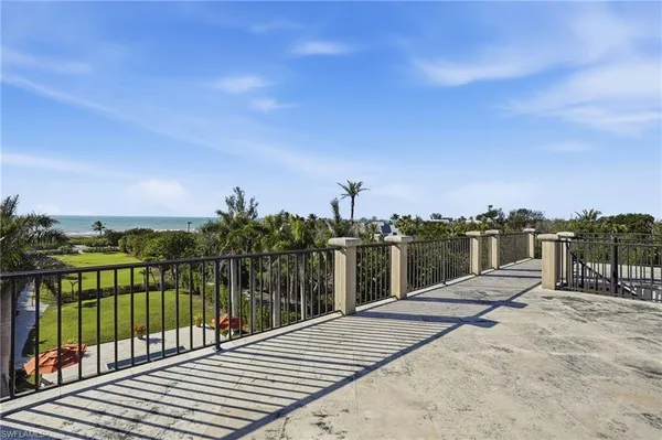 $5,500,000 | 16205 Captiva Drive, Captiva, FL 33924