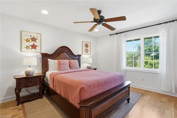 $5,500,000 | 16205 Captiva Drive, Captiva, FL 33924