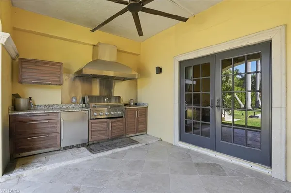 $5,500,000 | 16205 Captiva Drive, Captiva, FL 33924