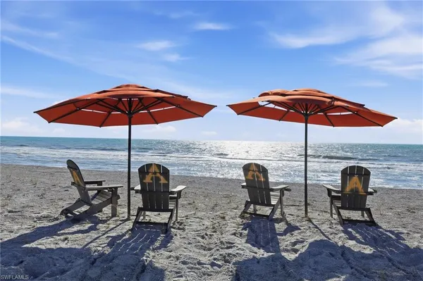 $5,500,000 | 16205 Captiva Drive, Captiva, FL 33924