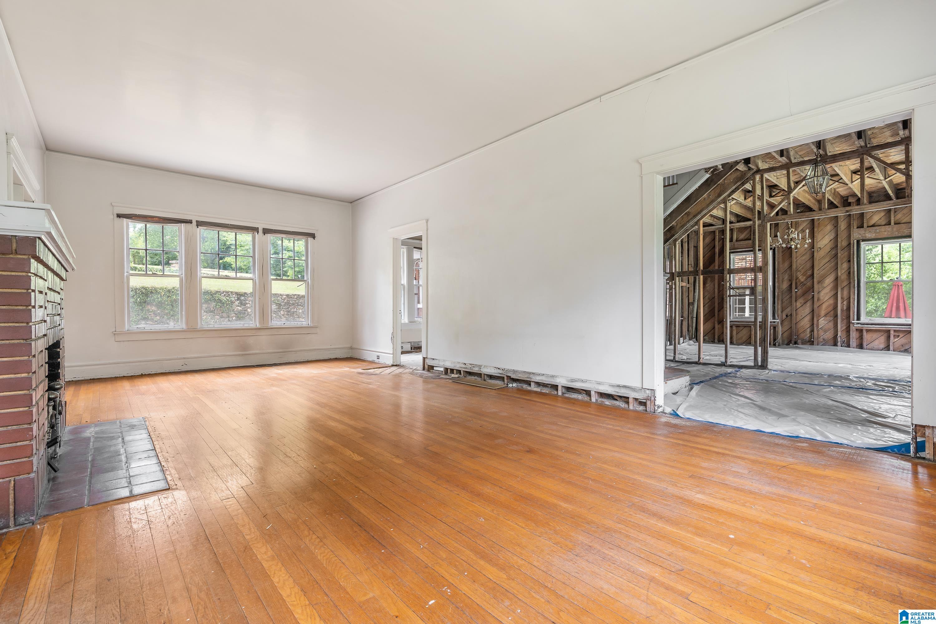 826 Essex Road Birmingham, AL 35222 - Photo 6 of 57