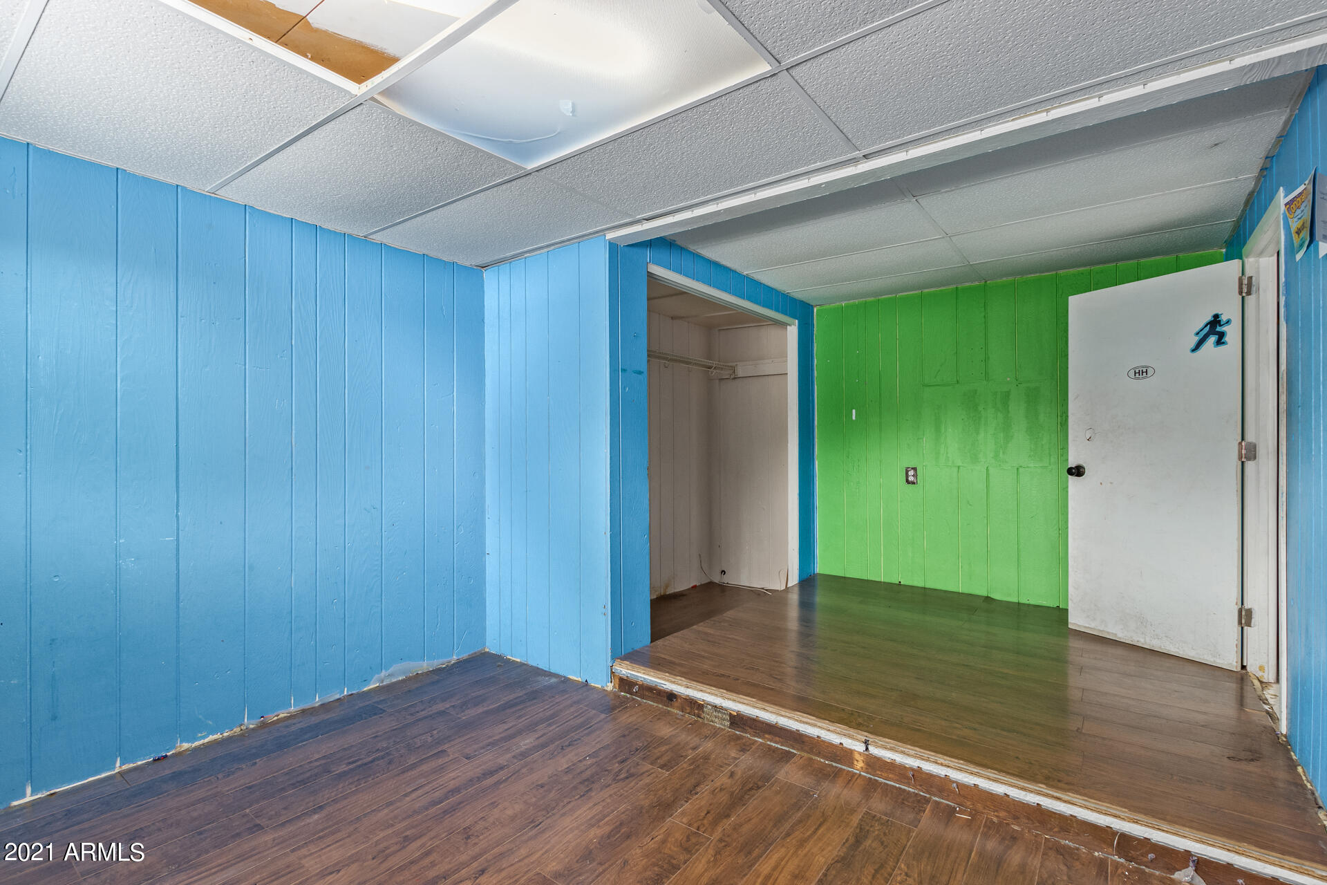 18835 North 25th Way Phoenix, AZ 85050 - Photo 17 of 24 a view of front door