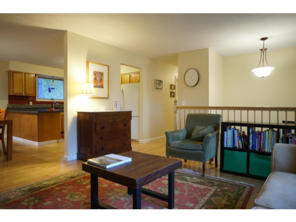 553 Martindale Road Shelburne, VT 05482 - Photo 4 of 25 Gallery Image 4