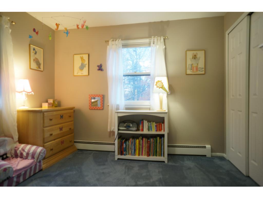 553 Martindale Road Shelburne, VT 05482 - Photo 10 of 25 Gallery Image 10