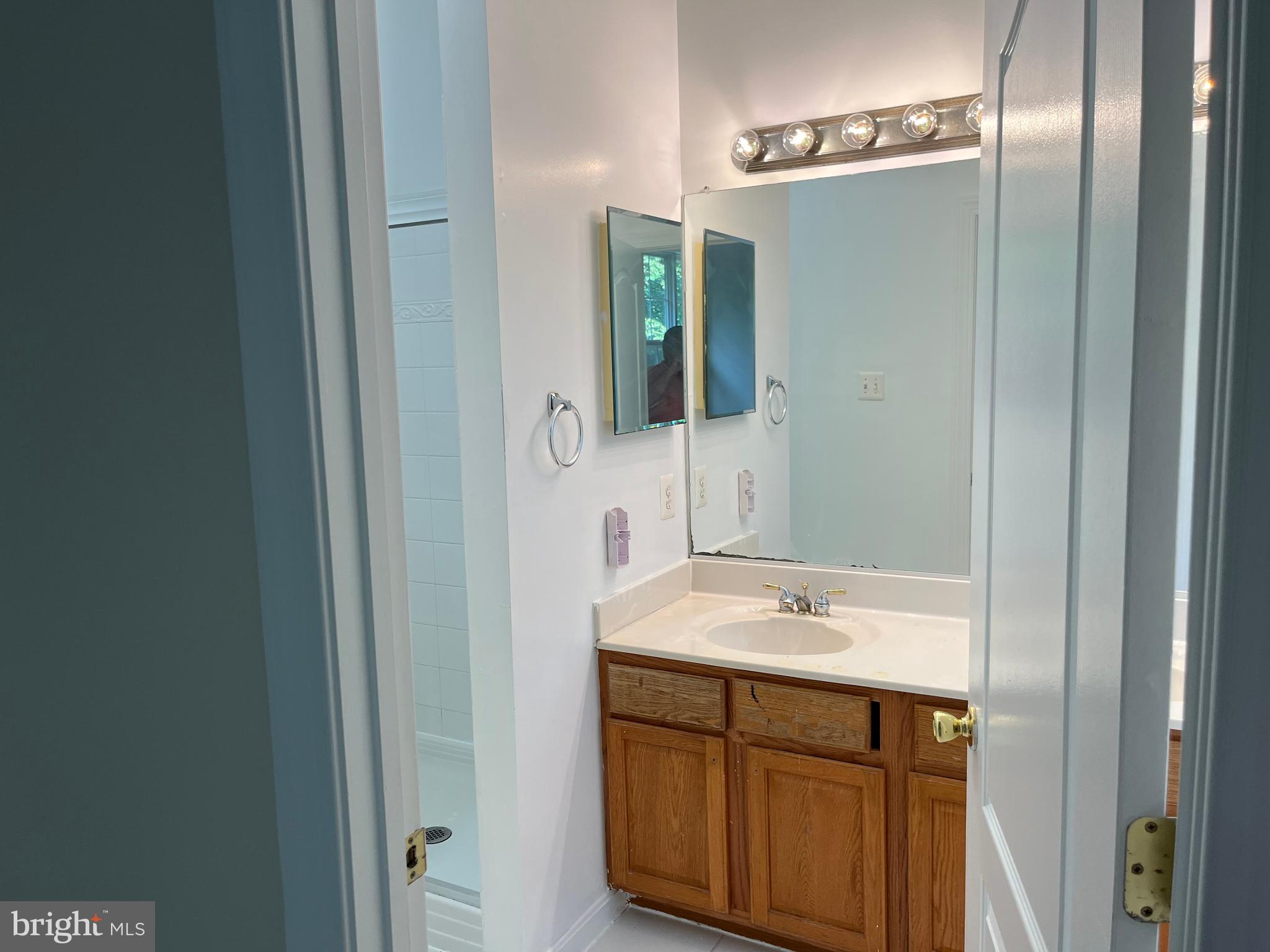 3316 Castle Ridge Circle, Unit 16 Silver Spring, MD 20904 - Photo 51 of 71