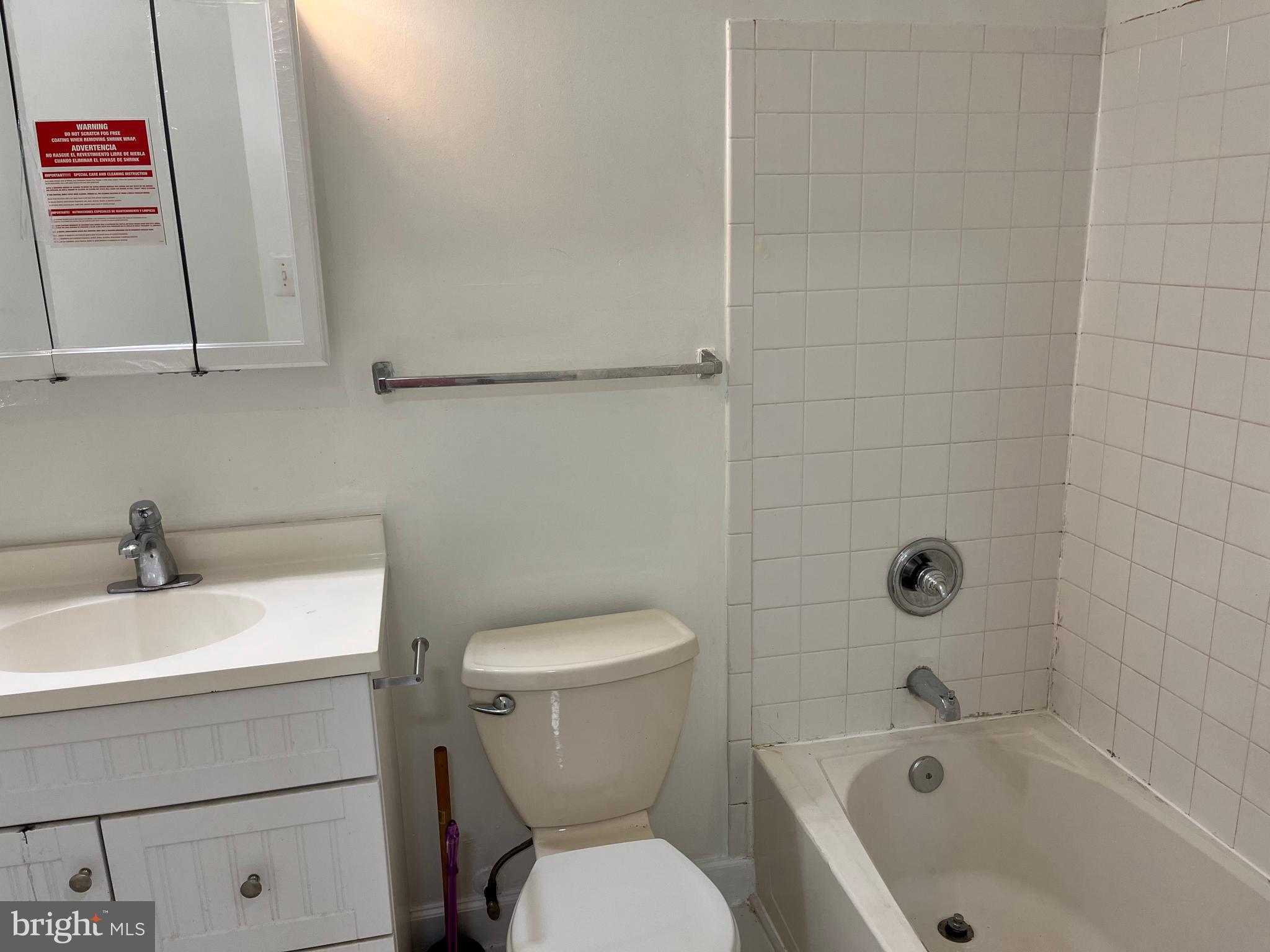3316 Castle Ridge Circle, Unit 16 Silver Spring, MD 20904 - Photo 62 of 71 a bathroom with a sink a toilet and bathtub