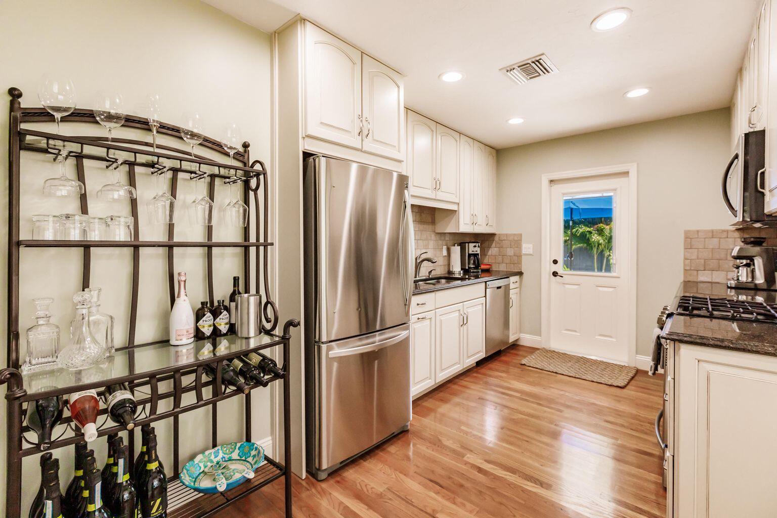 520 Ardmore Road West Palm Beach, FL 33401 - Photo 10 of 30 20210526012325512932000000-o