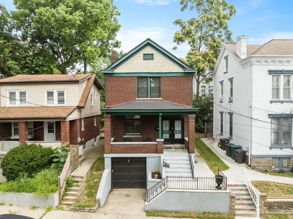 $1,950 | 236 Gilman Avenue, Cincinnati, OH 45219