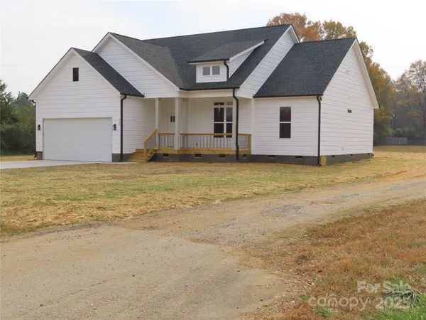 $399,900 | 489 East Border Road, Rock Hill, SC 29730